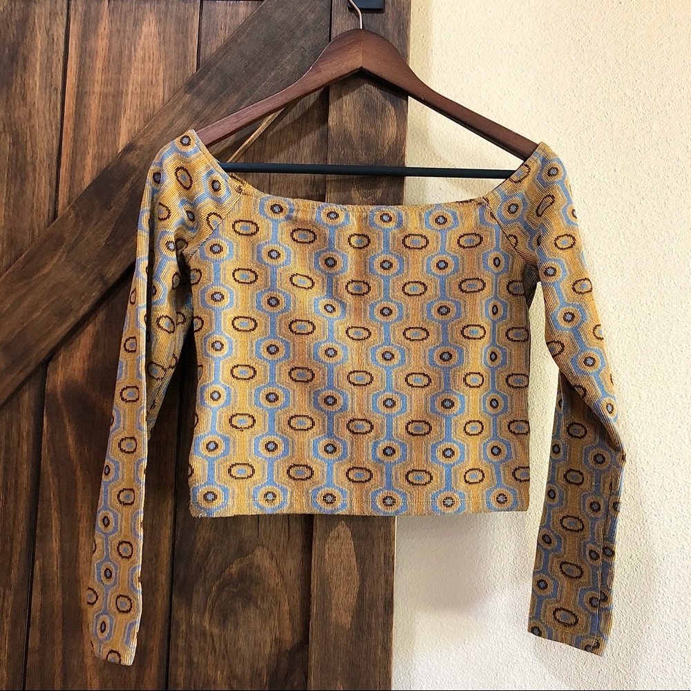 Zara Geometric Pattern Long Sleeve Slightly Cropped Top